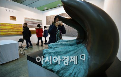 [포토]서울아트쇼 찾은 관람객들