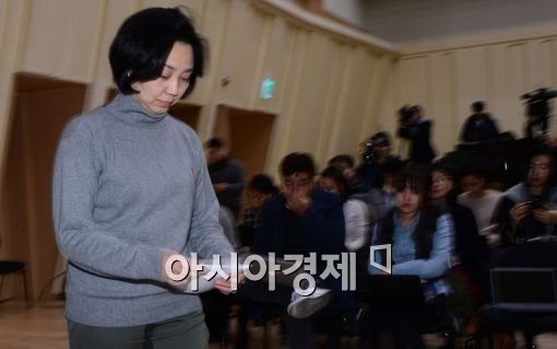 [포토]긴급 기자회견 참석한 박현정 서울시향 대표 