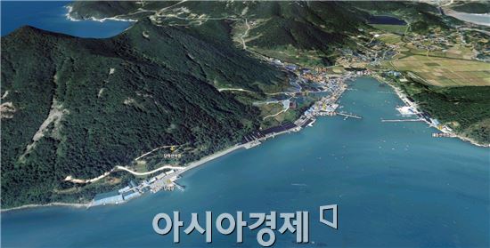 위성으로 내려다본 완도 약산 당목항