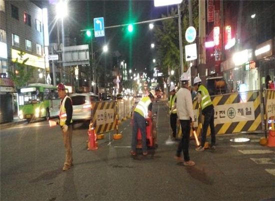 장안배수분구 공사 장면 