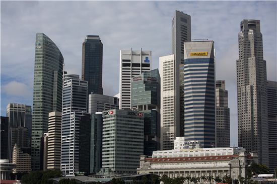 싱가포르 비즈니스 중심가의 빌딩 숲. 사진=블룸버그