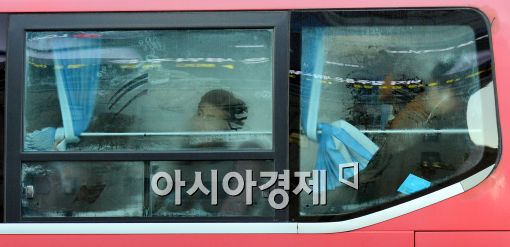 [포토]'서리 낀 버스'