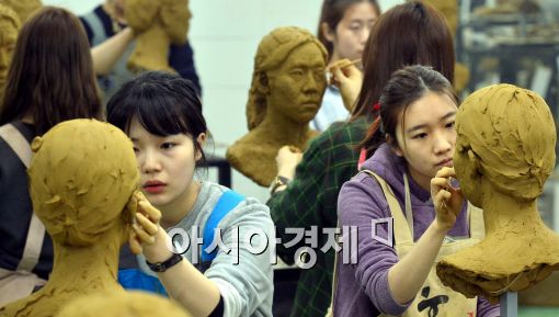 [포토]'꼼꼼하게~'