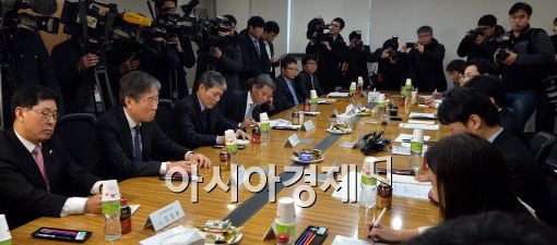 [포토]'산업통상부-석유 및 LPG 유통업계 간담회' 개최, 냉랭한 분위기