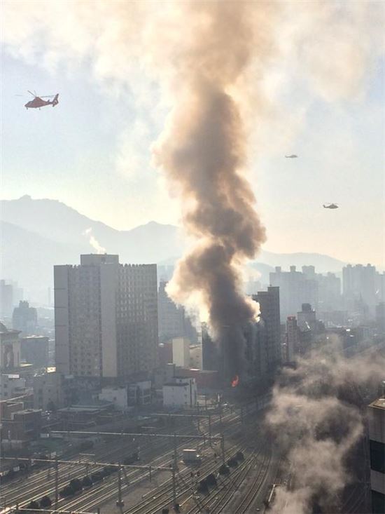 트위터에 올라온 의정부 화재 현장 사진 보니 '아수라장'