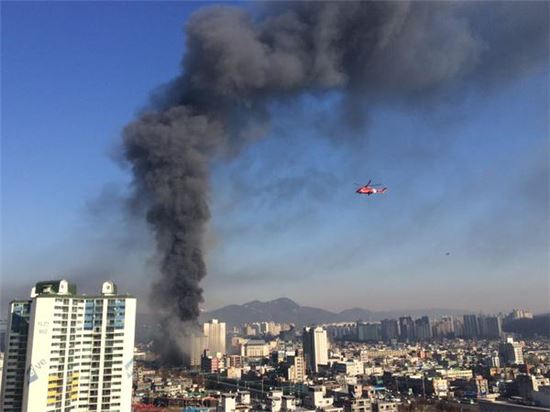 트위터에 올라온 의정부 화재 현장 사진 보니 '아수라장'