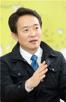 '여야 聯政' 남경필 지사 "투명한 道政, 국회도 자극받을 것"