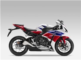 혼다코리아, 슈퍼 스포츠모터사이클 '2015 CBR1000RR' 출시