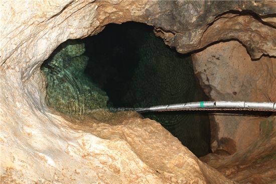 국내 최대 수중동굴 '용소동굴', 천연기념물 지정