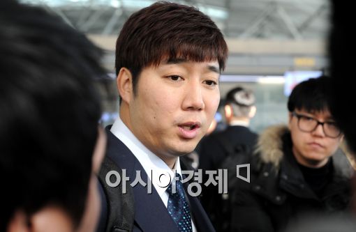 [포토]인터뷰 하는 두산 장원준