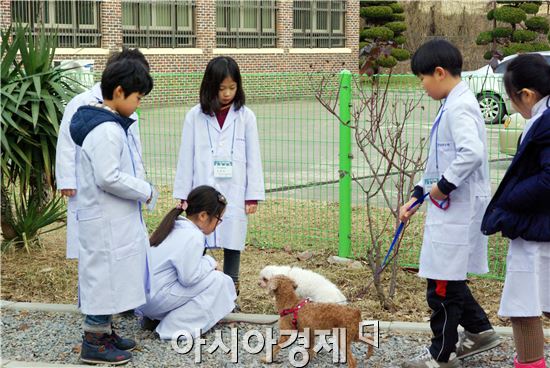 광주시 보건환경연구원 어린이 동물교실 '인기'