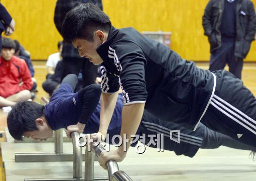 [포토]'힘내자 힘'