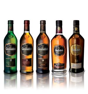 국내 위스키 시장 침체에도 불구, 싱글몰트 위스키인 글렌피딕이 지난해 7.4% 성장했다. 