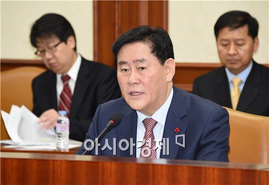 최경환 "건설산업 입찰담합 징후 감시시스템 개발"(상보)