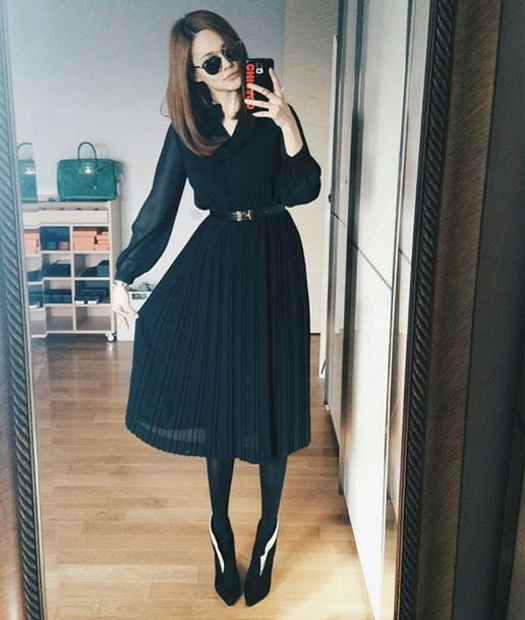 아이비, 5000원에 구입한 빈티지 드레스 공개…"구제 마니아 될 듯"