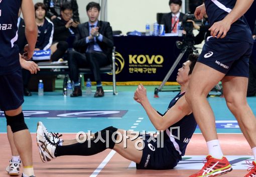 [포토]득점 세리머니하는 전광인