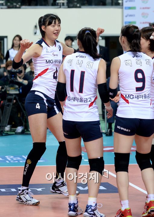 [포토]양효진, '숨겨왔던 막춤 실력 대 공개'