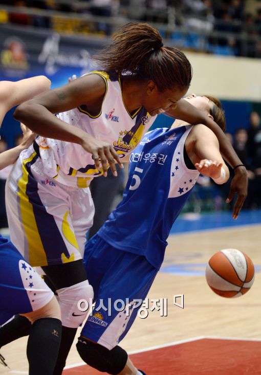 [포토]샌포드, '싸우는 거 아니에요'