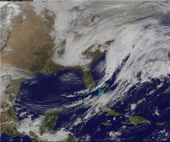 [오아시스]미 북동부 강해지는 눈폭풍…인공위성 촬영