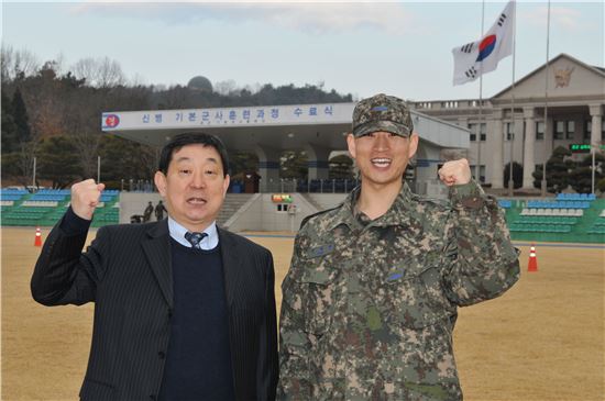 3대째 공군 입대한 가족