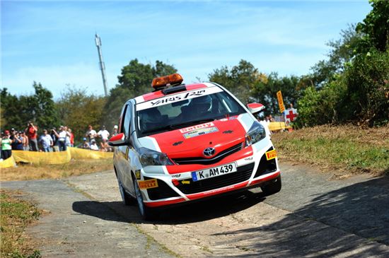 도요타 야리스 R1A 랠리카. 도요타는 2017년 WRC 출전하기로 했다고 최근 발표했다.
