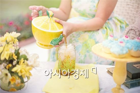 봄맞이 몸 속 독소 배출법 보니…아침 스트레칭·물 마시기…어렵지 않네?