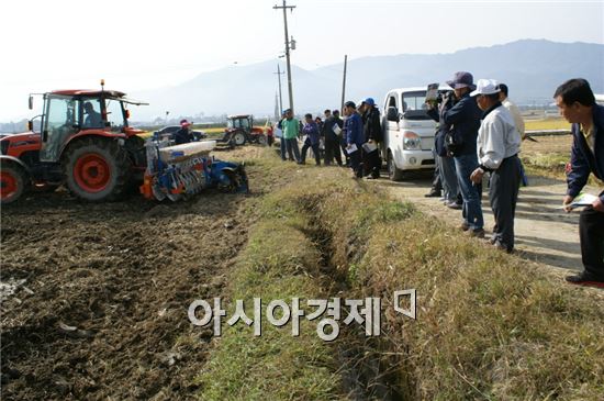 구례군, 우리밀 봄파종 적극 추진