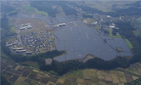 LS산전, 수주한 日 최대 태양광발전소 완공