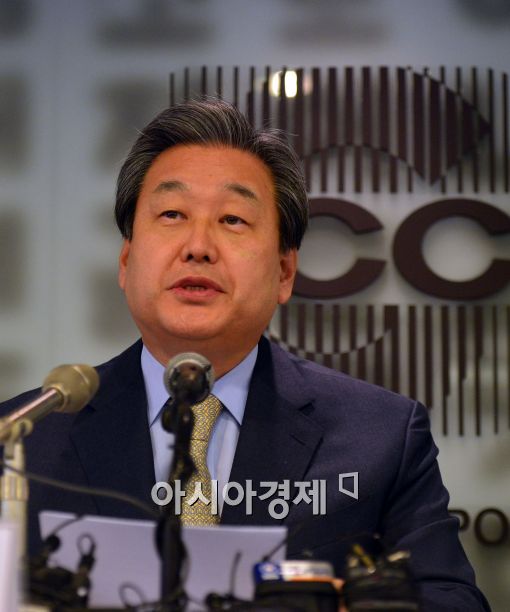 김무성 "총리 인준 표결, 여야 합의한 의사일정대로 가야" 
