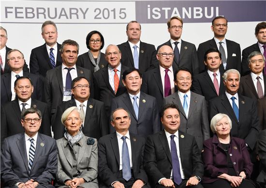 G20,"구조개혁 차질없는 이행·통화정책 악영향 최소화 합의"