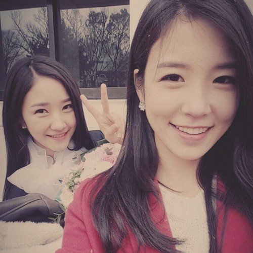 장예원 미모의 여동생 화제 "강민경과 꼭 닮았네?"