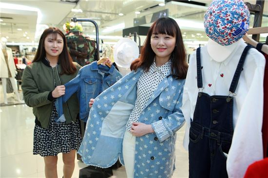 '토토가' 이후 복고 패션아이템 매출 급증