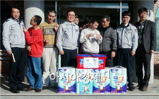 함평경찰, 설 명절 맞아 소외계층 위문