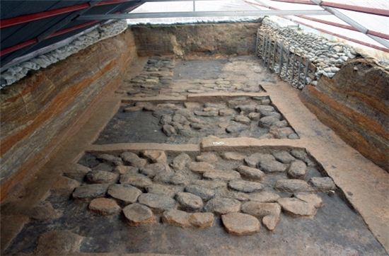 김제 벽골제 초낭 확인… 우리나라서 온전한 형태의 초낭 발견된 건 '최초'