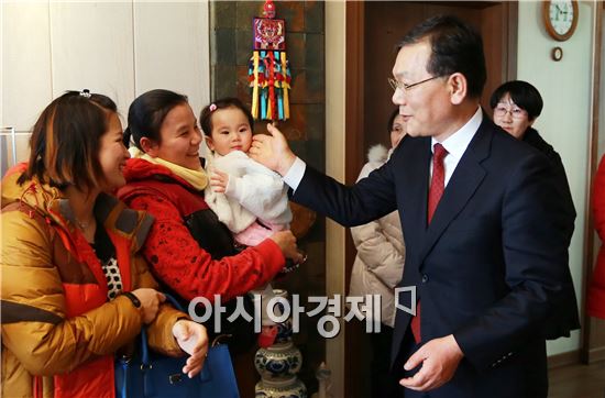 장만채 전남교육감, 설 맞이 사회복지시설 위문·격려