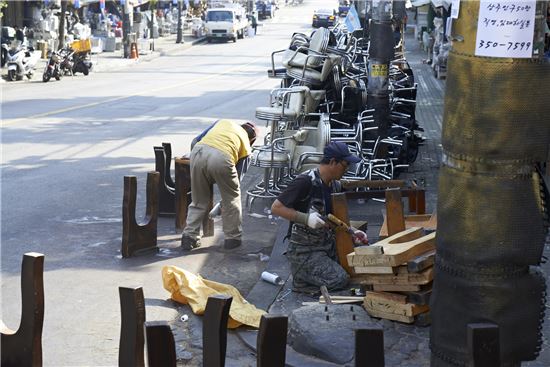 수제화 '성수'·고시촌 '신림'·벼룩시장 '황학' 변천사