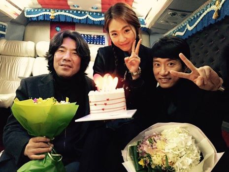 '조선명탐정2' 주연들 100만 돌파 인증샷 "성은이 망극 하옵니다"