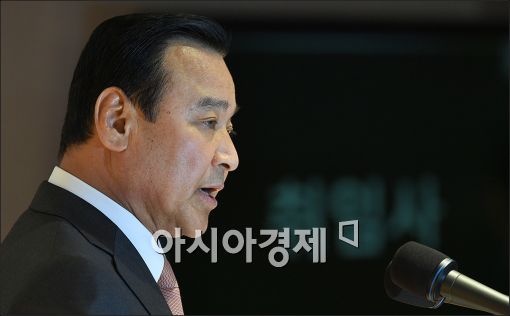 [포토]취임사하는 이완구 신임총리