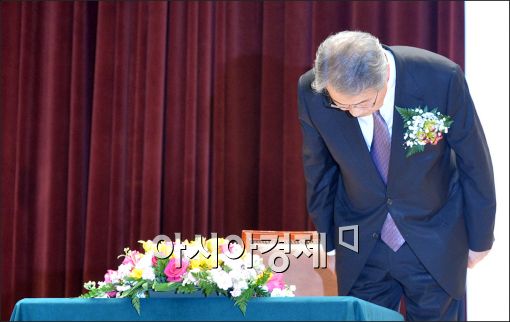 임종룡 연일 사과…"다운계약서 관행이었으나 송구"