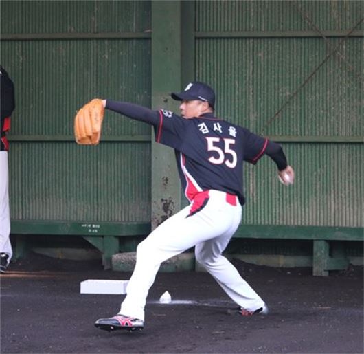프로야구 막내 kt…'올드보이' 마무리 김사율의 계율