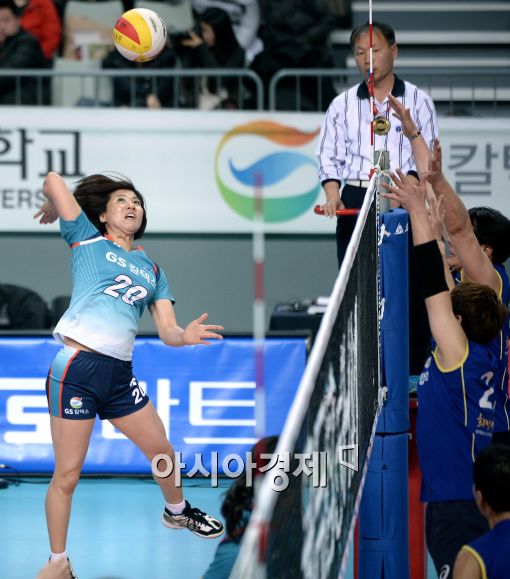 [포토]장윤희, '날아오른 레전드'