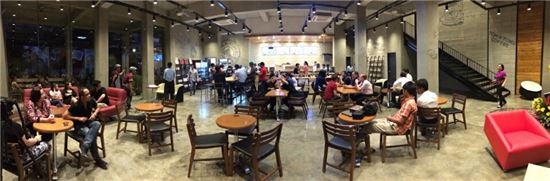 탐앤탐스, 필리핀 1호점 오픈 “한국의 커피문화 전파”