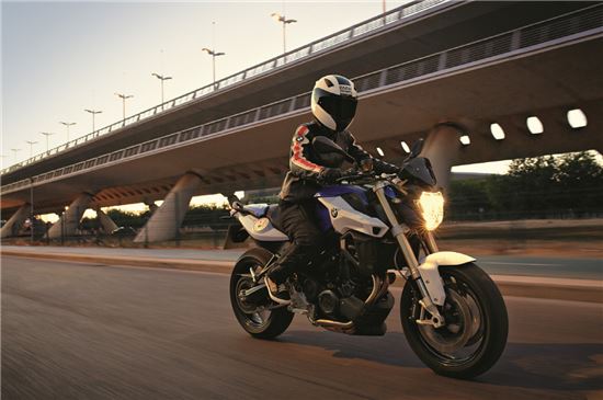 BMW 뉴 F 800 R