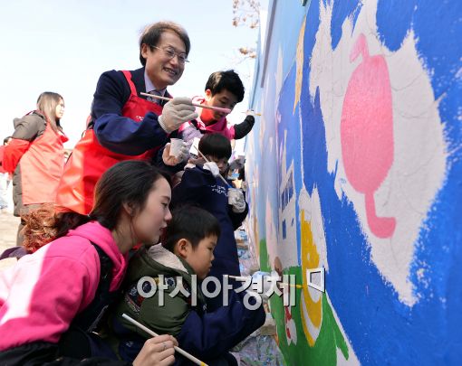 [포토]'라바', 어린이도서관에 그려진다