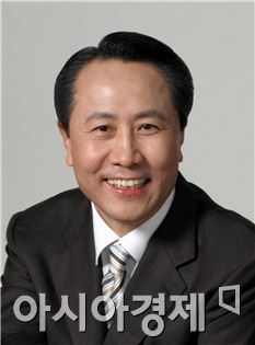 <광주 서구을 새정치민주연합 조영택 예비후보>