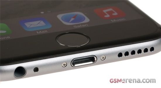 애플, 방수기능 특허 등록…차기 아이폰은 '방수폰?'