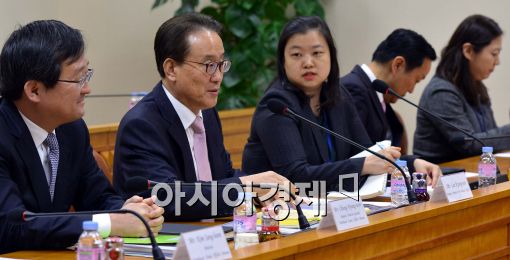 [포토]모두발언하는 이경수 외교부 차관보