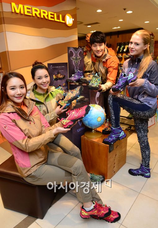 [포토]머렐, 신제품 하이키화 '카프라' 선보여 