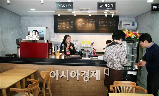 나주시 송월동 주민의 소통 나눔의 공간 ‘카페 주나’개점