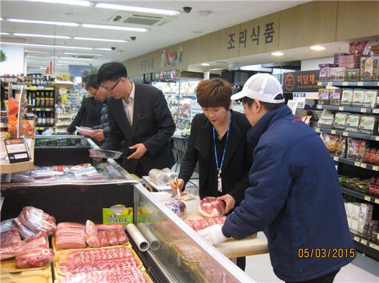 강남구, 불량식품 뿌리 뽑는다